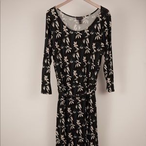 Knit printed tie back dress